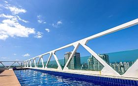Apartamento em frente ao Salvador Shopping